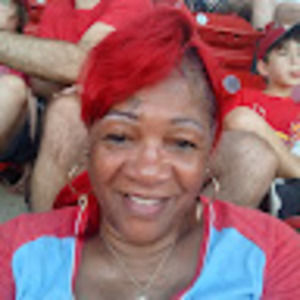 Meet your Posher, Lenora